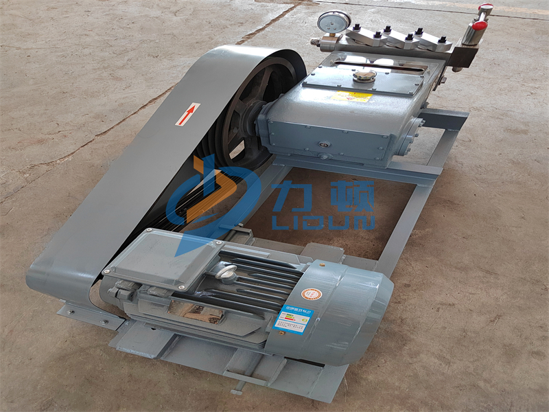 高压泵生产车间