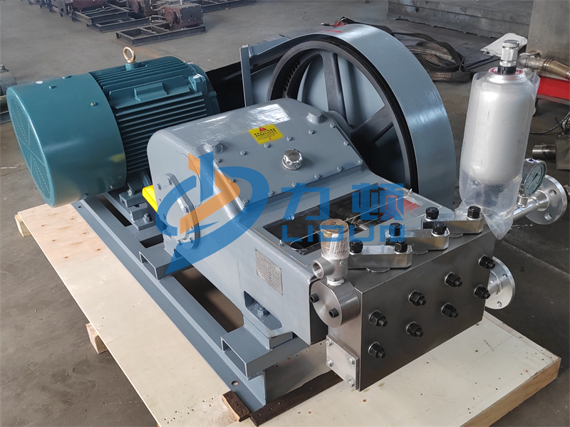 高压泵生产车间